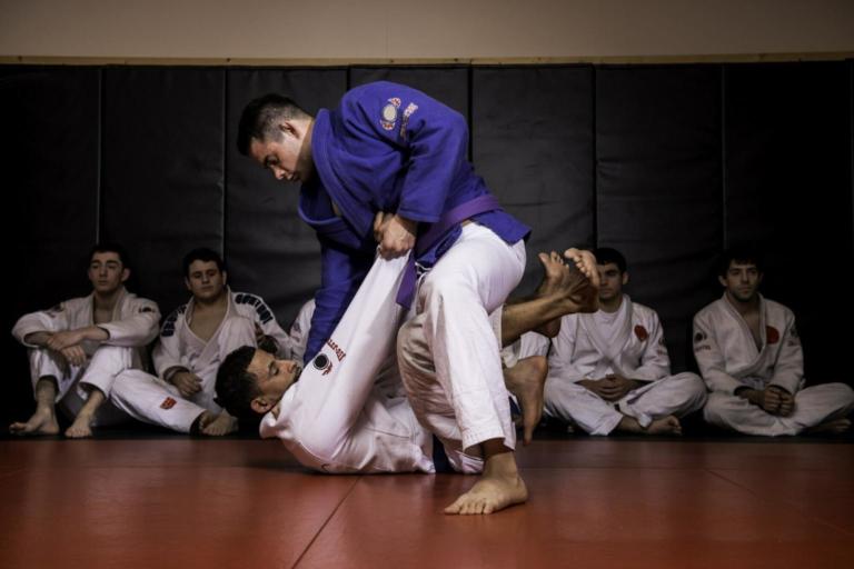 Rolling off the Pounds with Jiu Jitsu